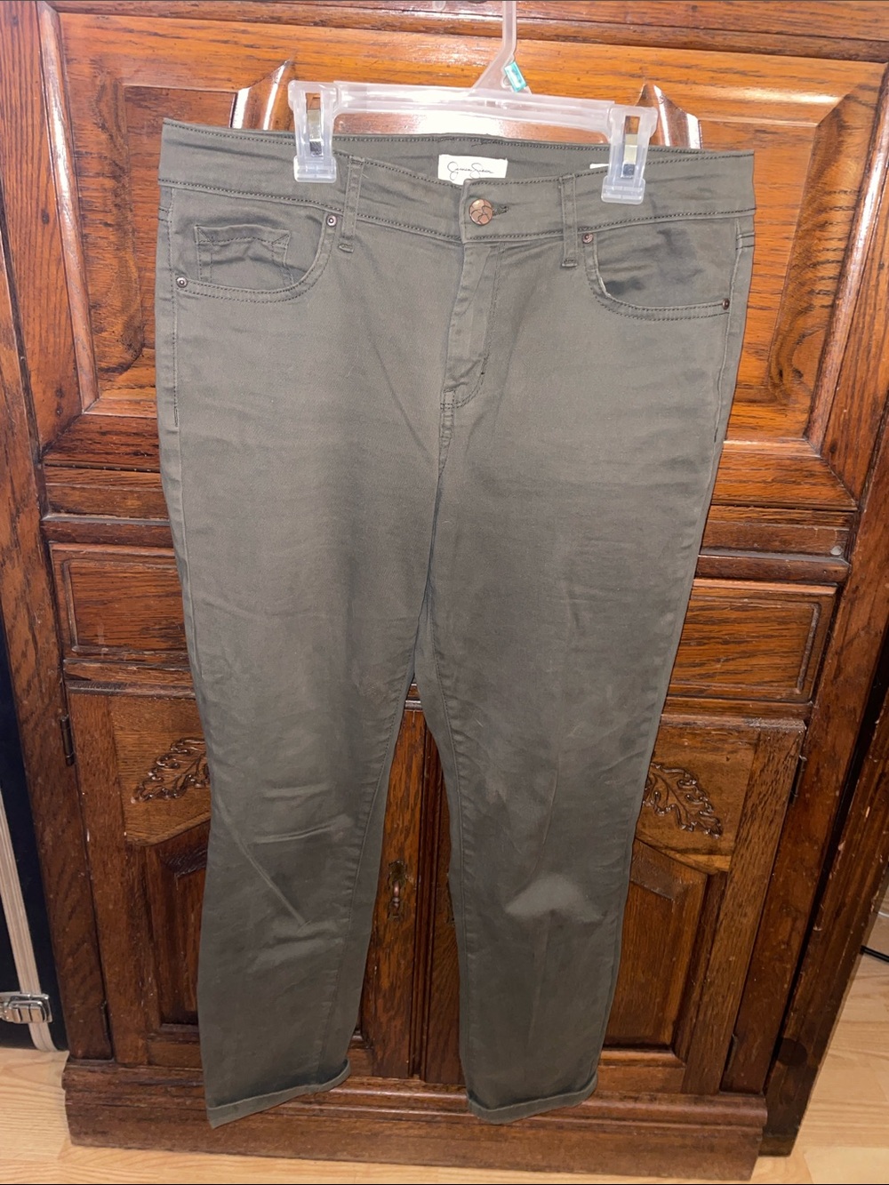 Jessica Simpson Olive Green Relaxed Skinny Cropped Women’s Jeans